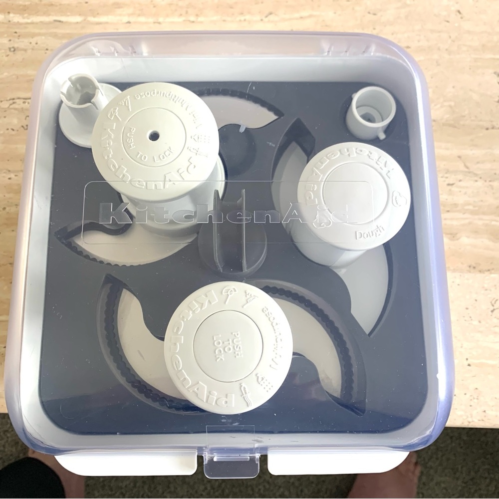 KitchenAid Food Processor 7 piece attachments like new